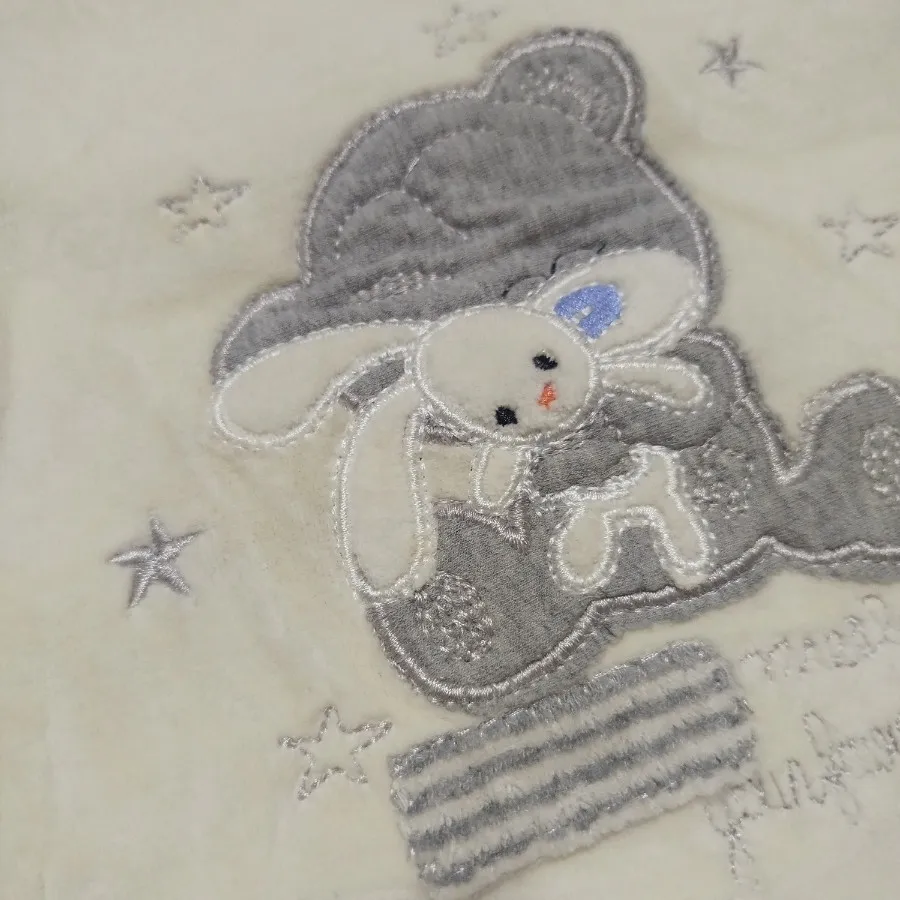 بلوز نوزاد پاییز زمستانی