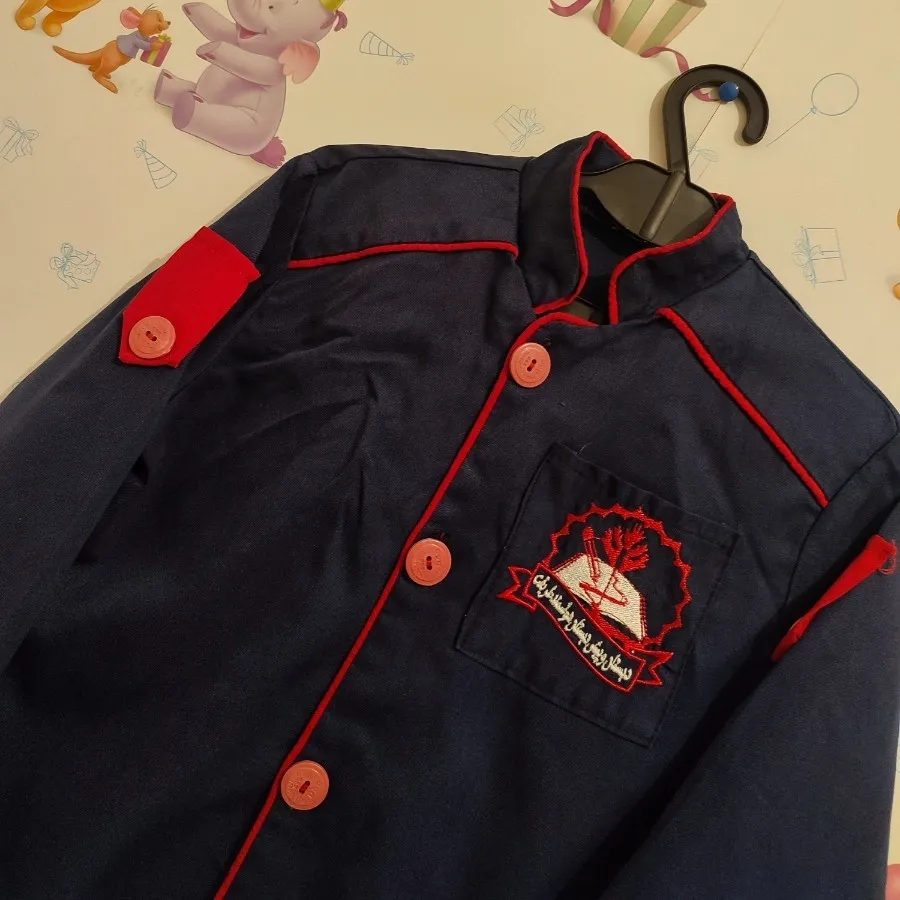 لباس فرم مدرسه