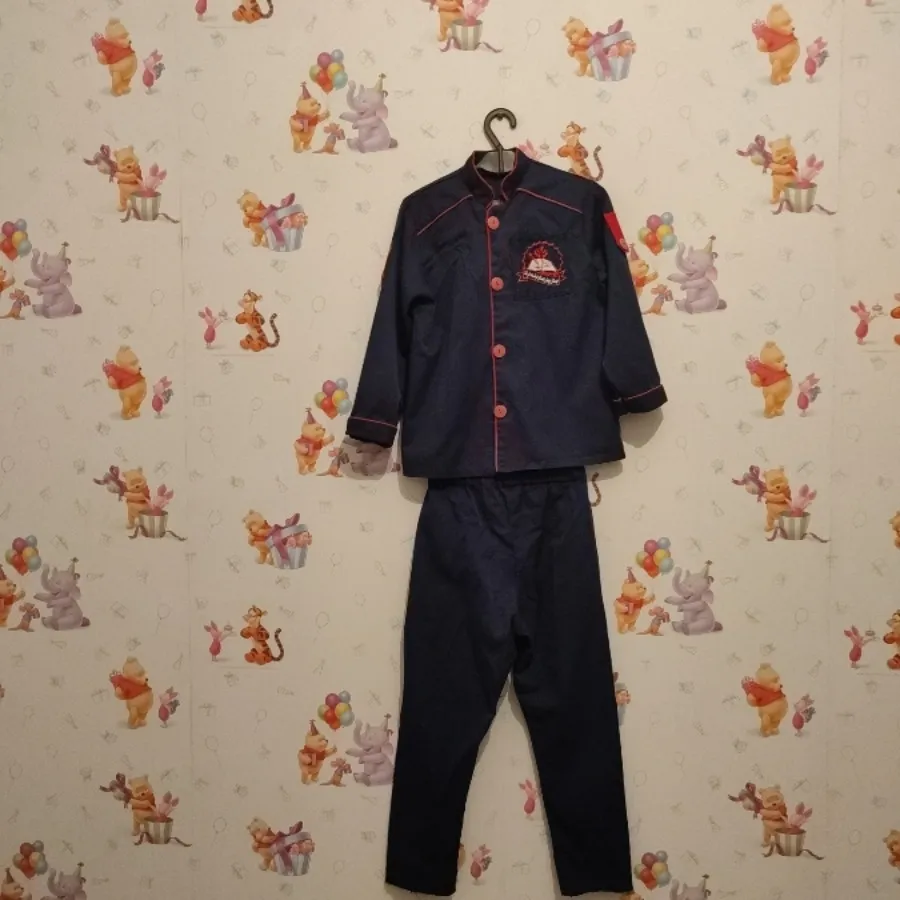 لباس فرم مدرسه