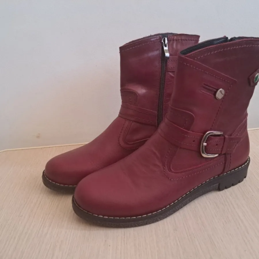 نیم بوت چرم