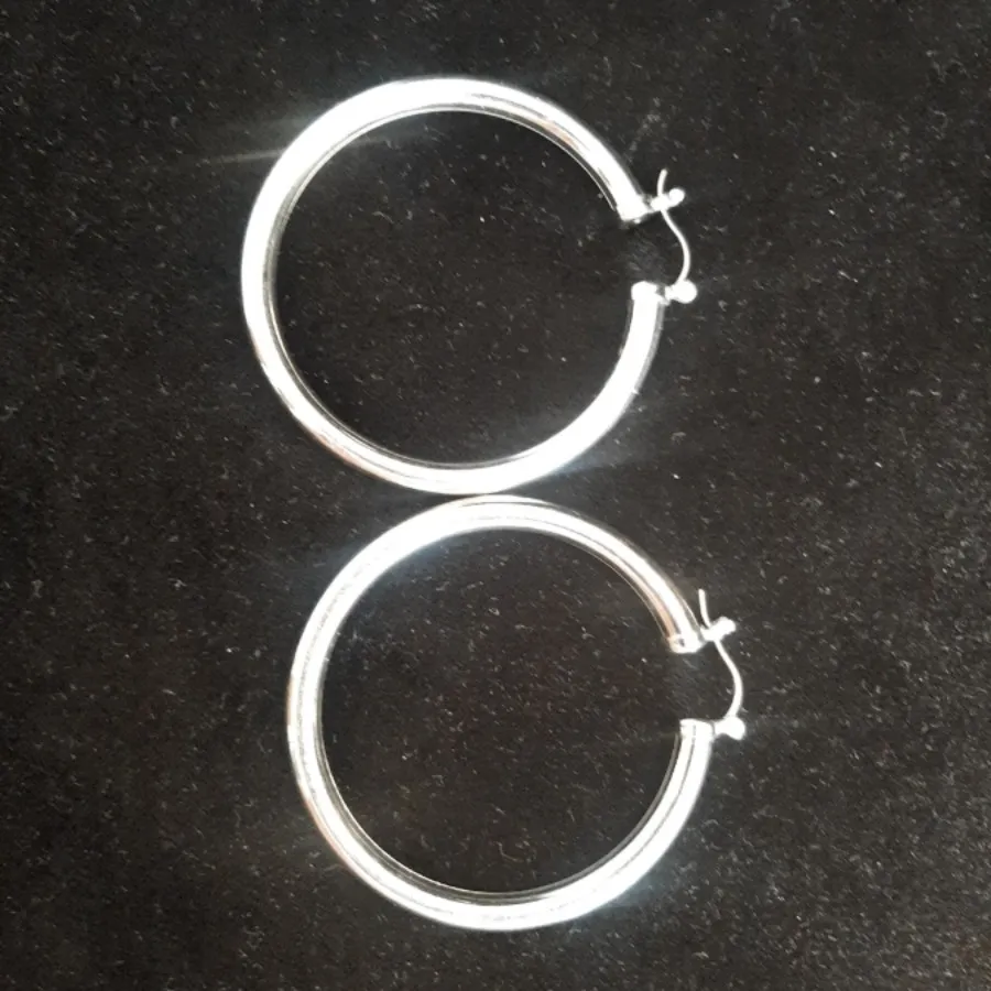 گوشواره حلقه ای