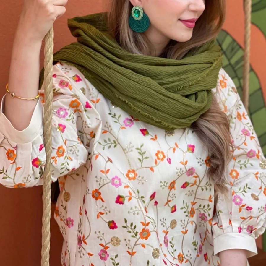 شومیز سوزندوزی و پولک دوز