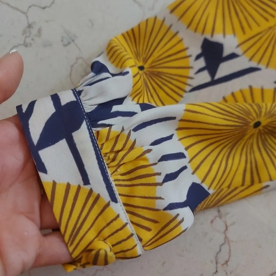 مانتو یا پیراهن