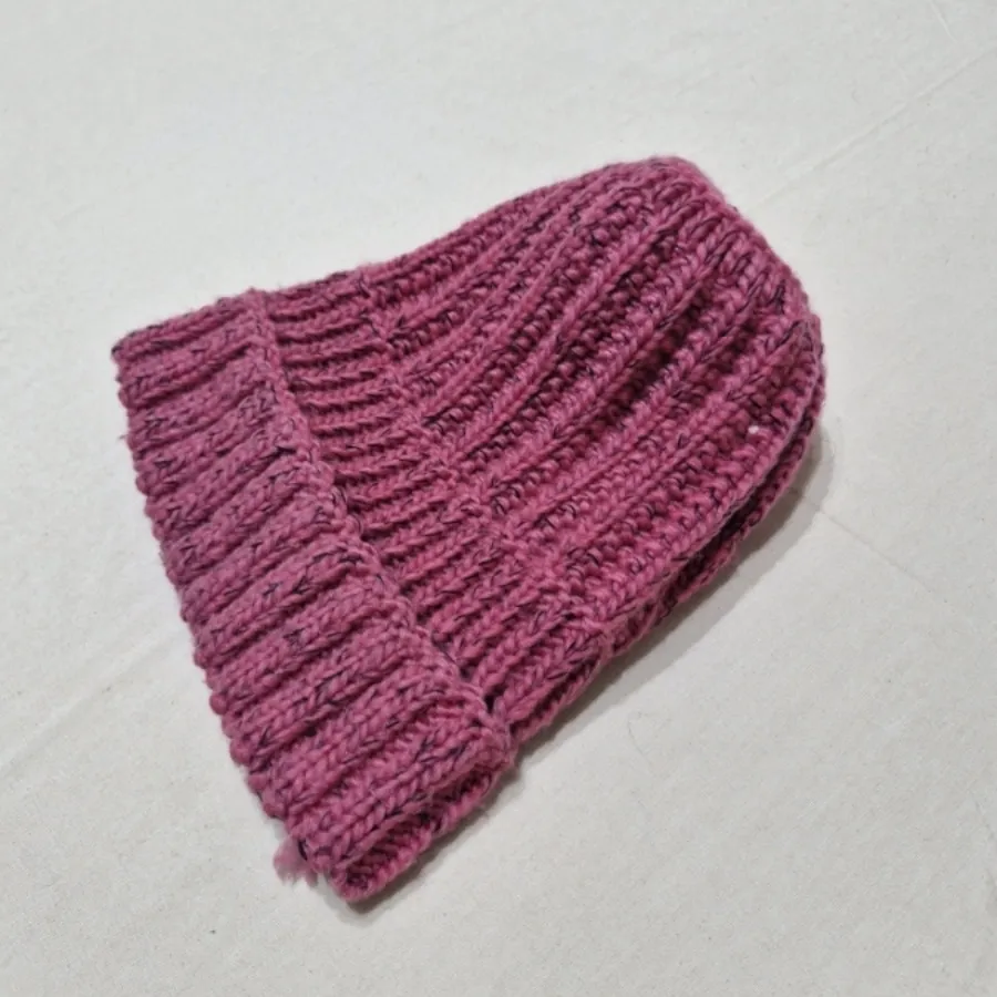 کلاه بافتنی صورتی