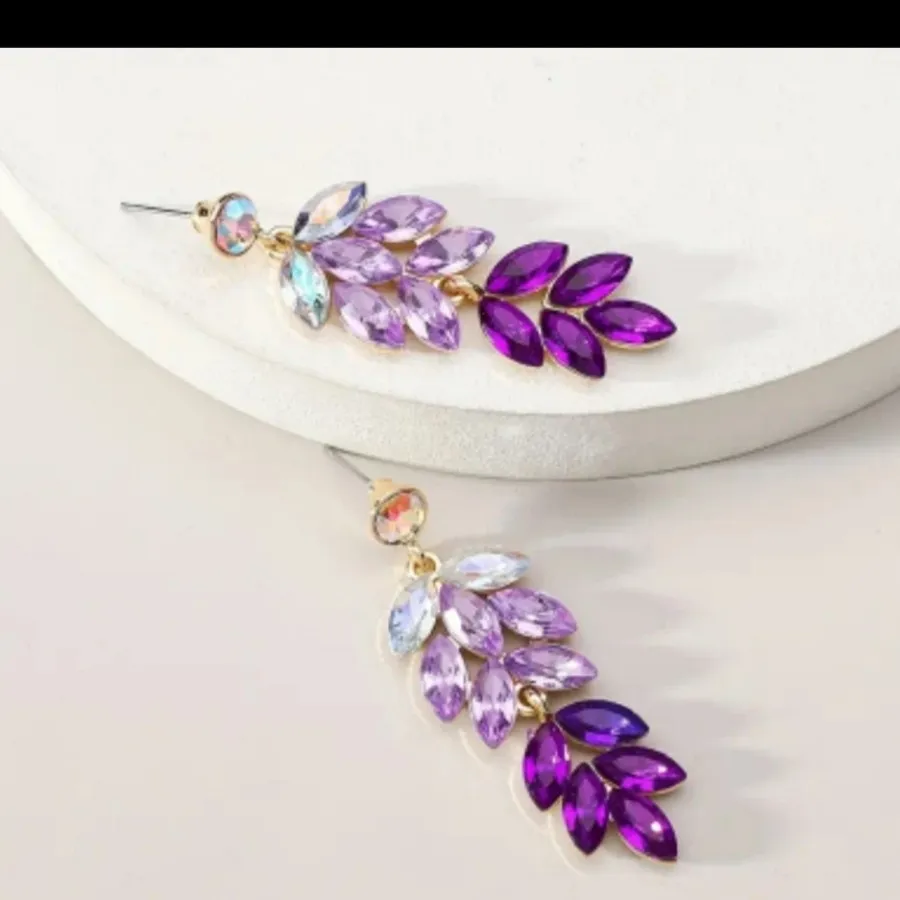 گوشواره سنگ بنفش