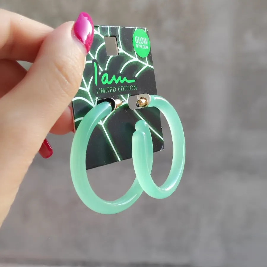 گوشواره سبز