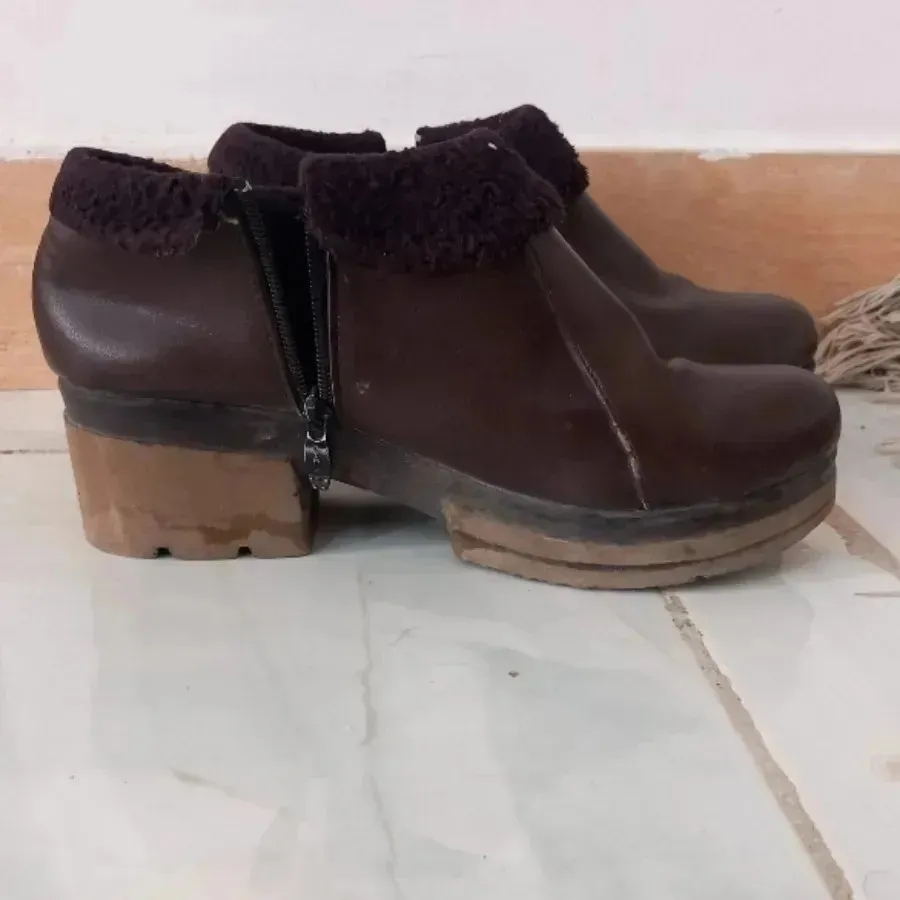 نیم بوت زنانه