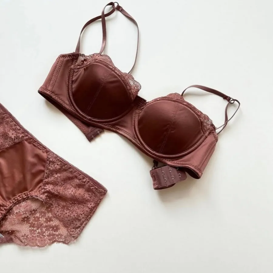 ست لباس زیر ساتن