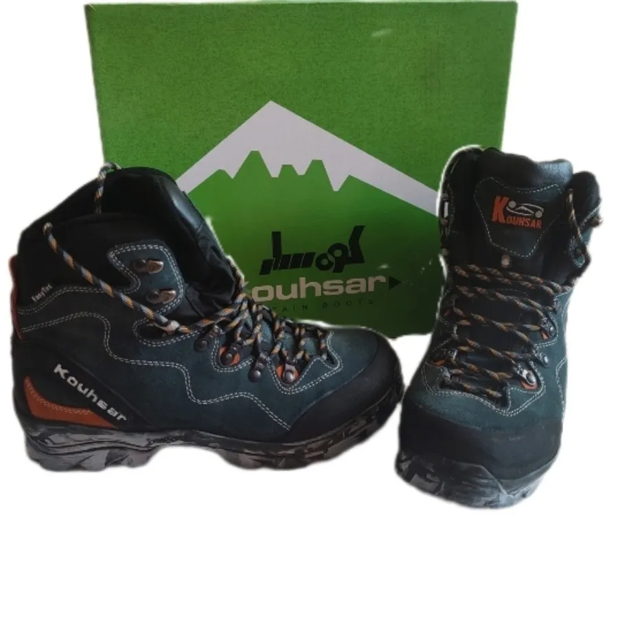 کفش  کوهنوردی