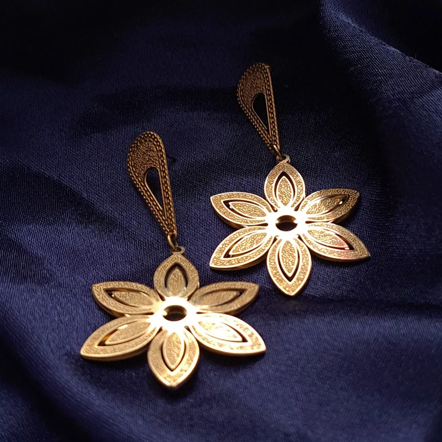 گوشواره زنانه طلایی