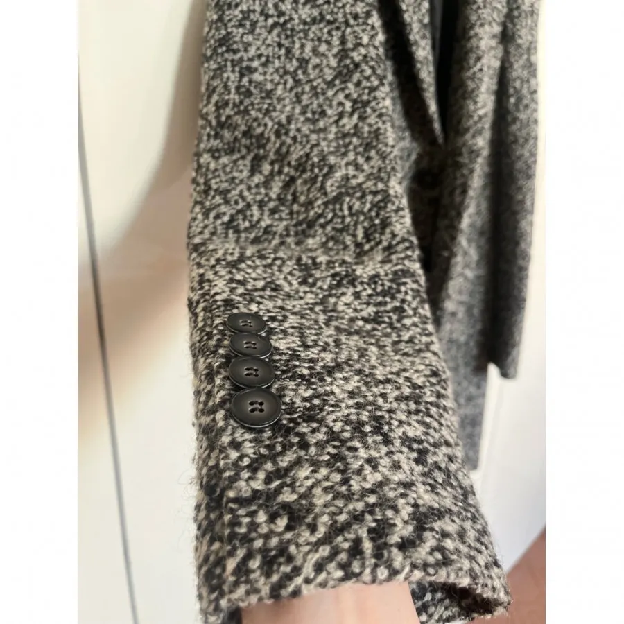 کت پشمی مردانه، ایتالیایی