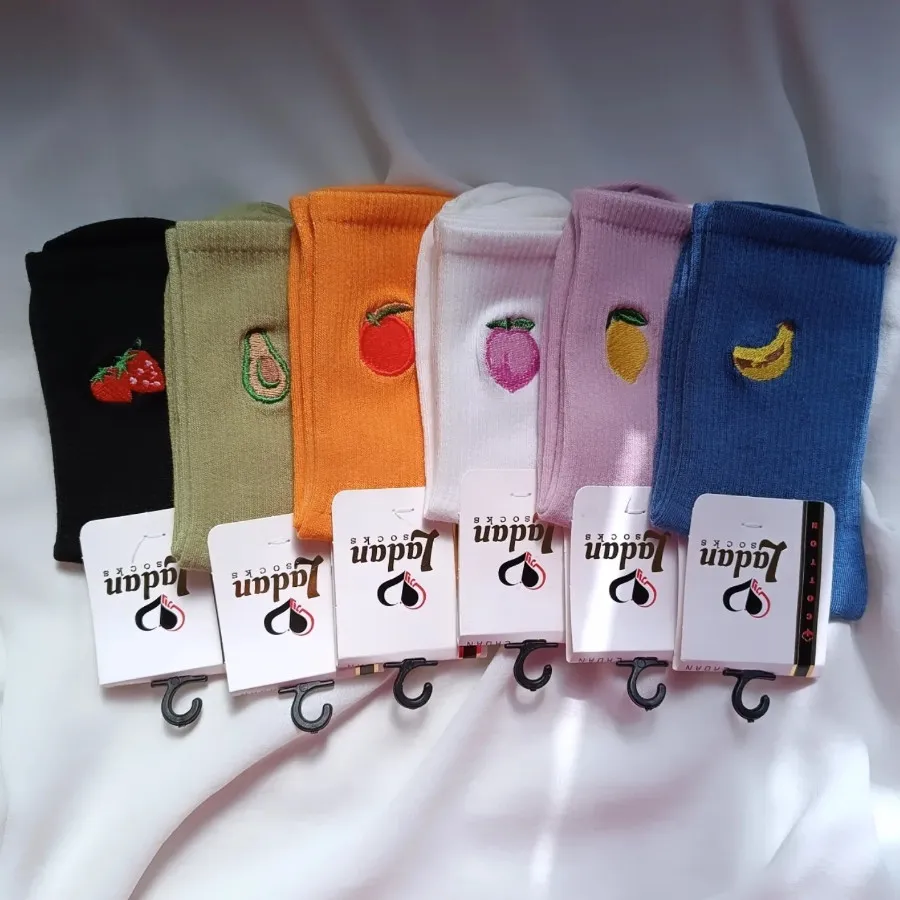 جوراب ساق دار میوه ای