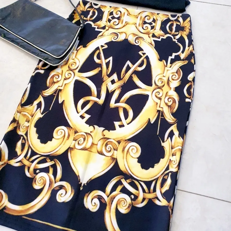 دامن طرح ورساچه