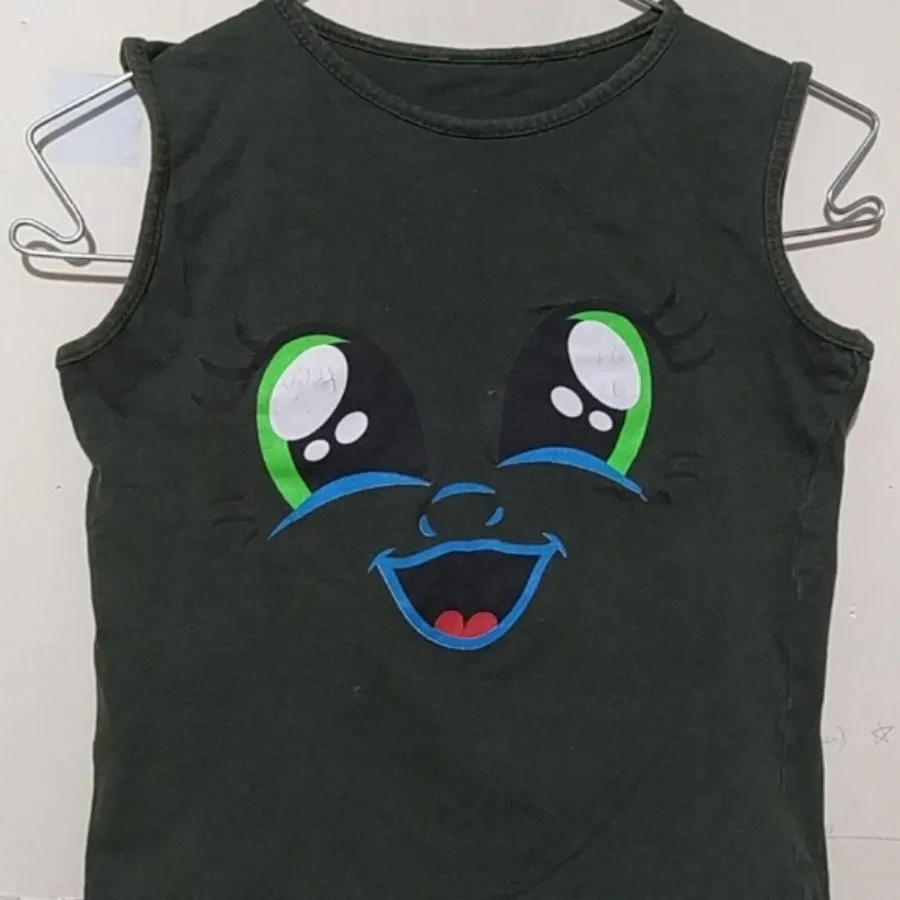 تاپ شورتک یشمی رنگ