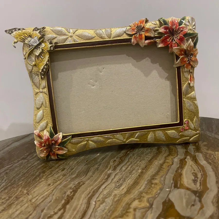 قاب عکس مارک Lifestyle