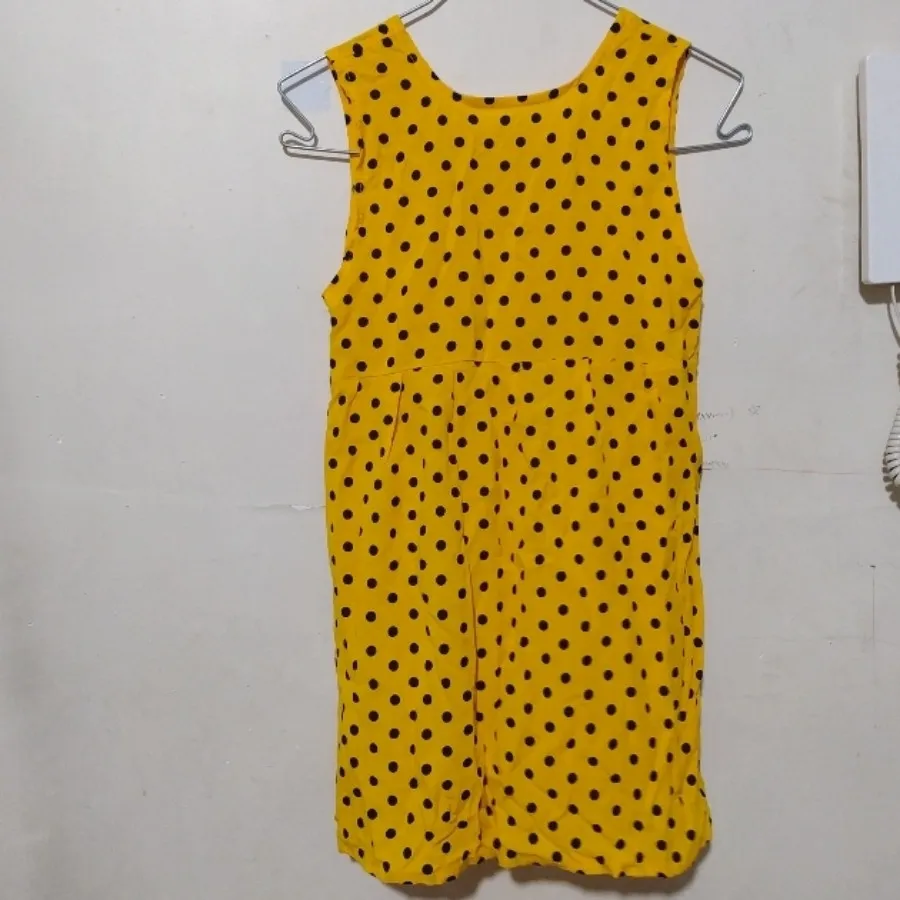 پیراهن زرد توپ توپی?