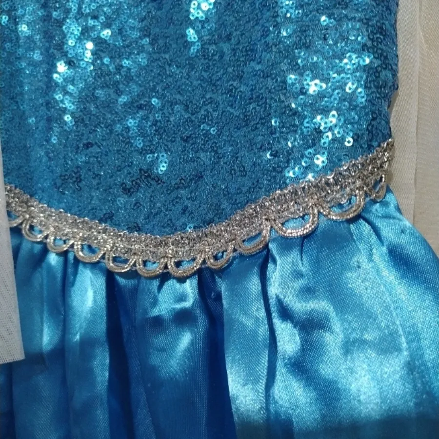 پیراهن تولد آنا السا?