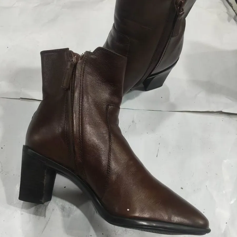 بوت زنانه اورجینال