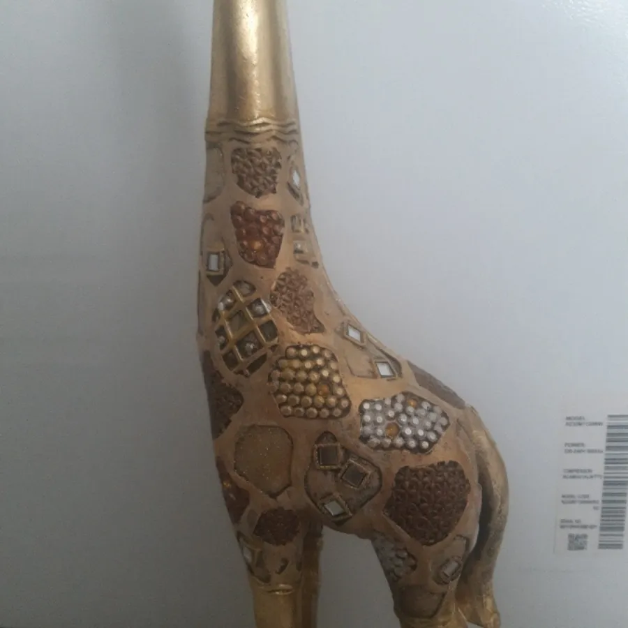 مجسمه زرافه