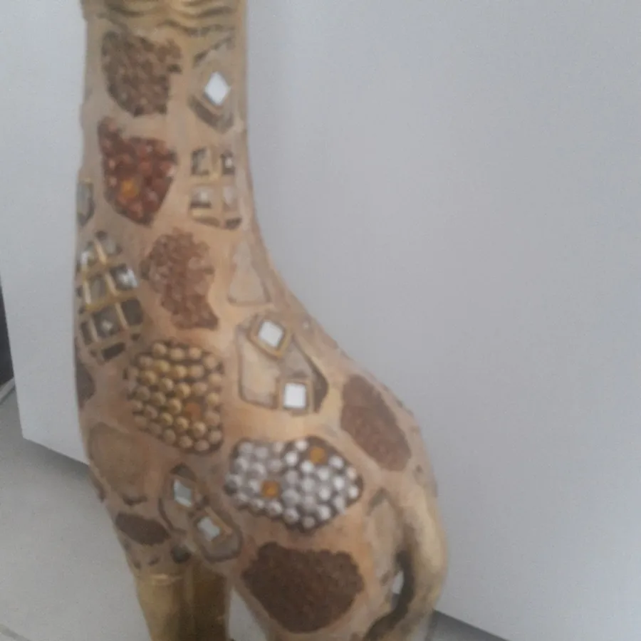 مجسمه زرافه