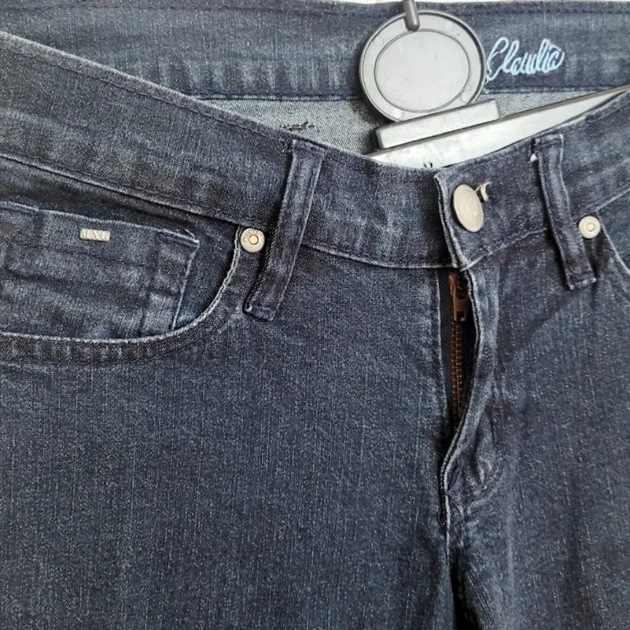 شلوار جین منگو