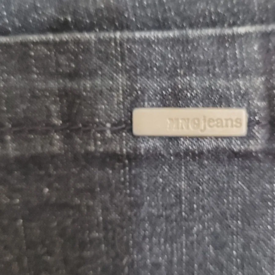 شلوار جین منگو