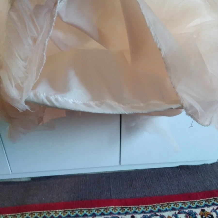 پیراهن دخترونه