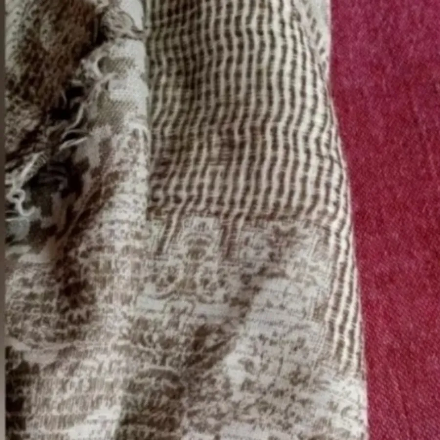 روسری اروپایی