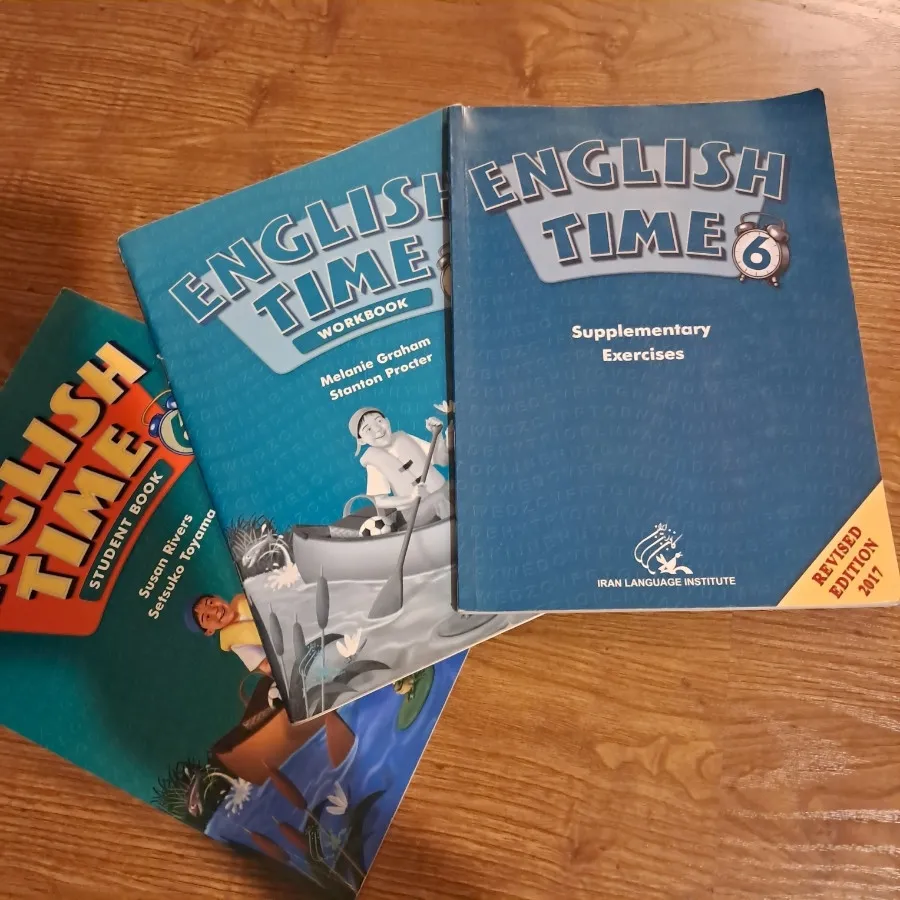 کتابهای کانون زبان