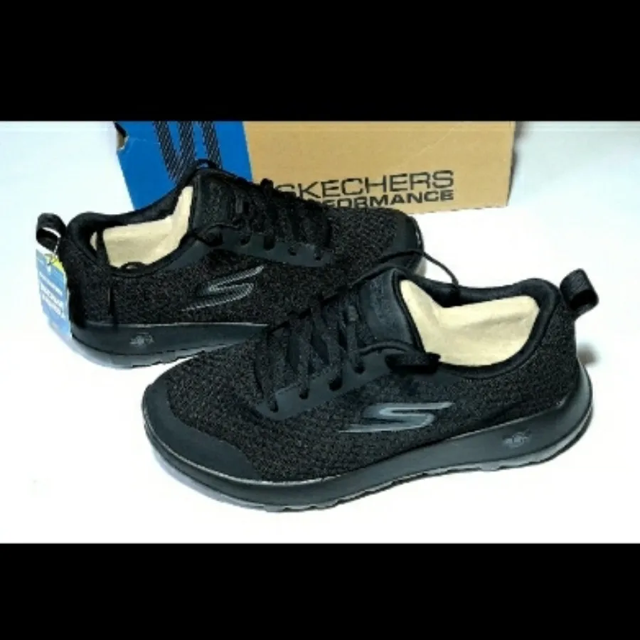 کفش پیاده روی اسکچرز مشکی