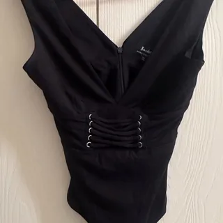 بادی برند آلمانیbardot