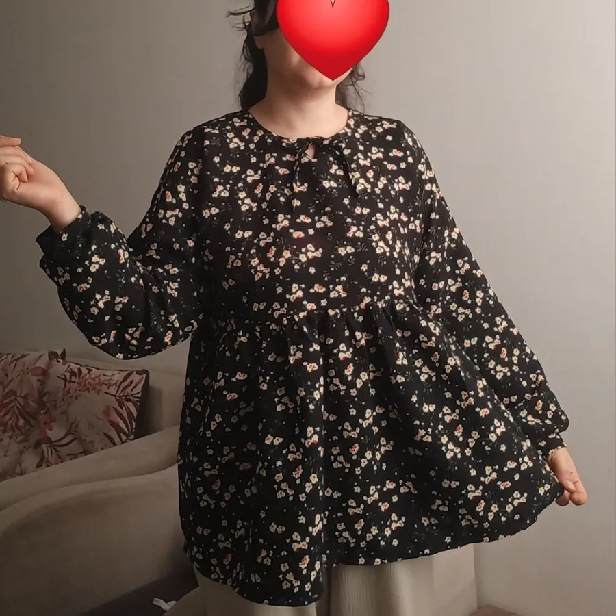 شومیز عروسکی کرپ وارداتی