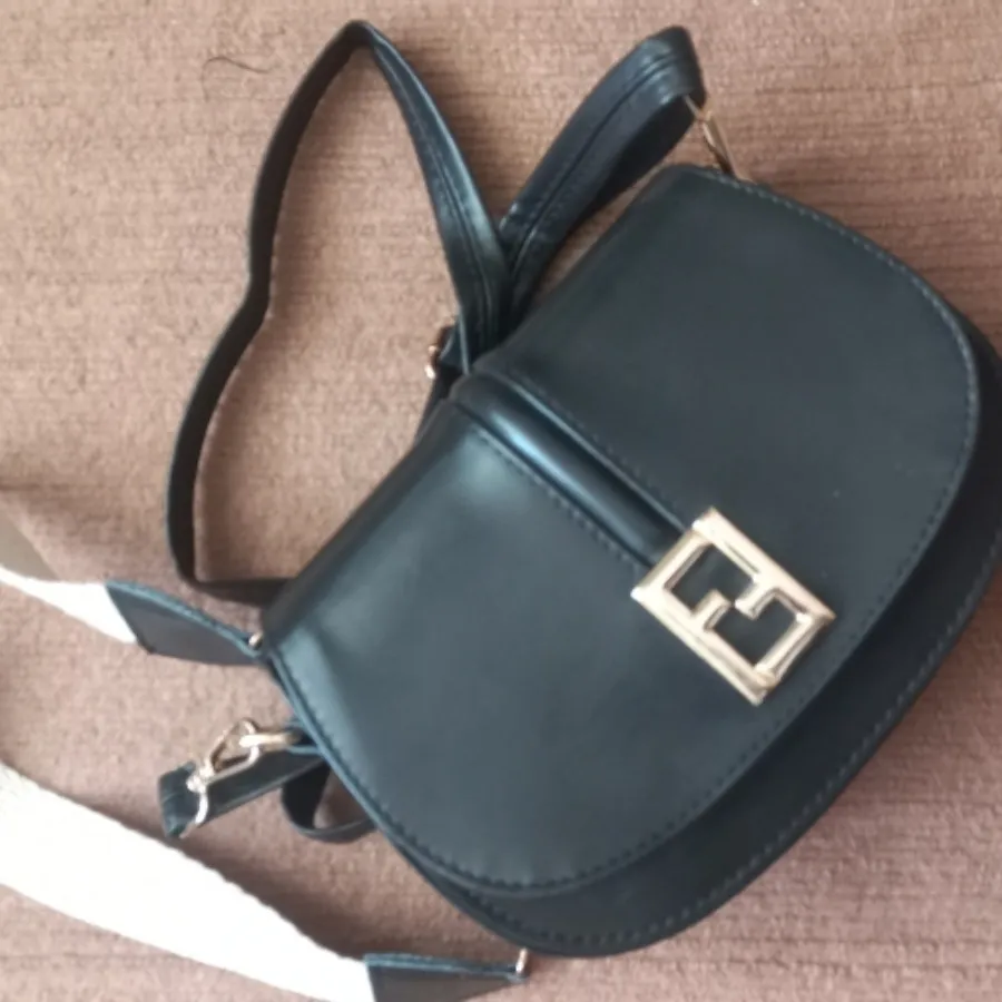 کیف دوشی فندی