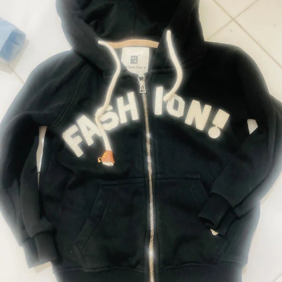 سویشرت بچگونه