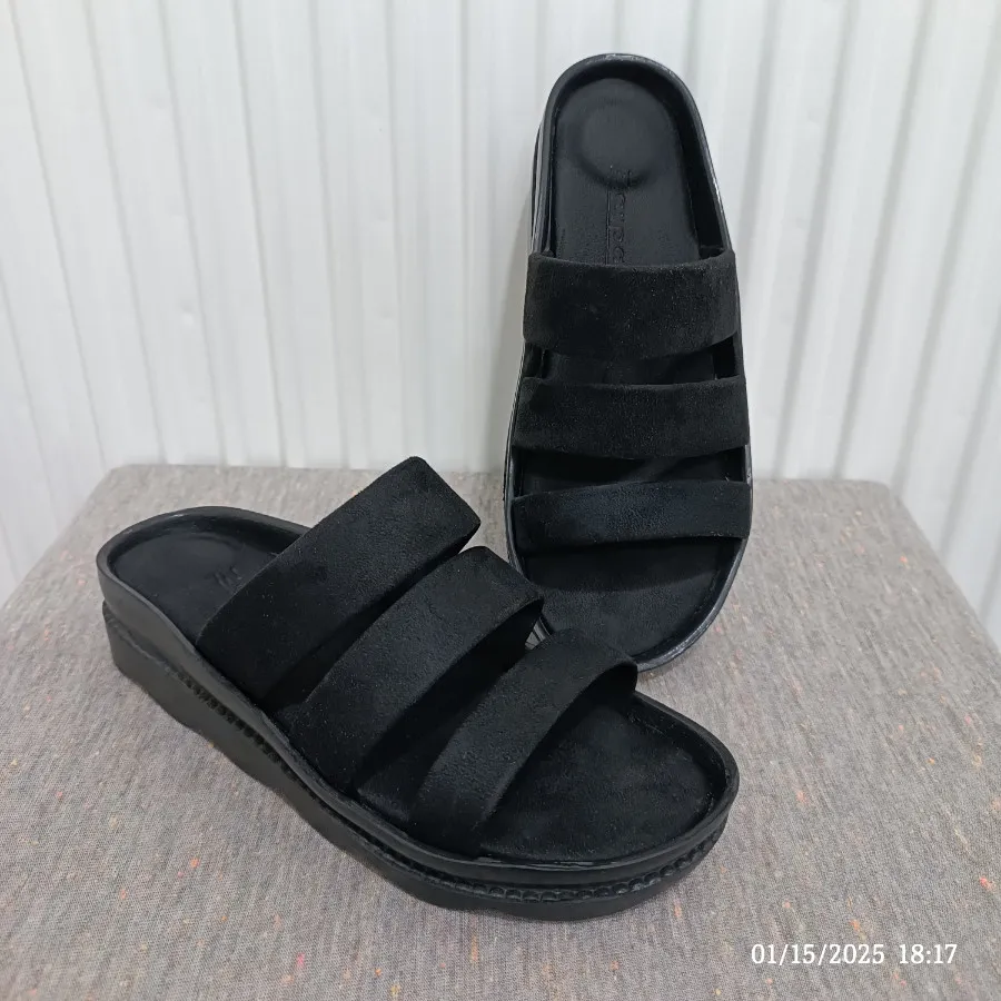 دمپایی زنانه