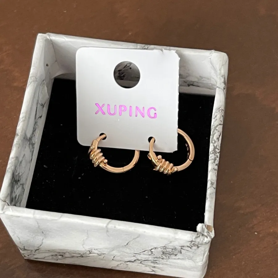 گوشواره ژوپینگ