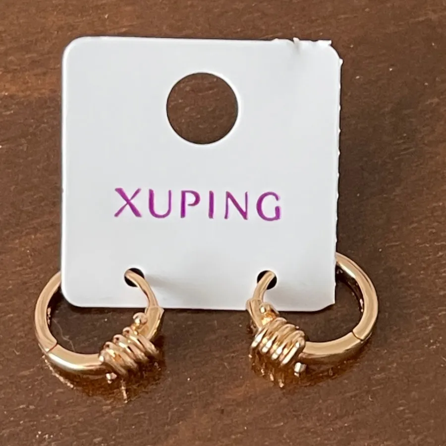 گوشواره ژوپینگ