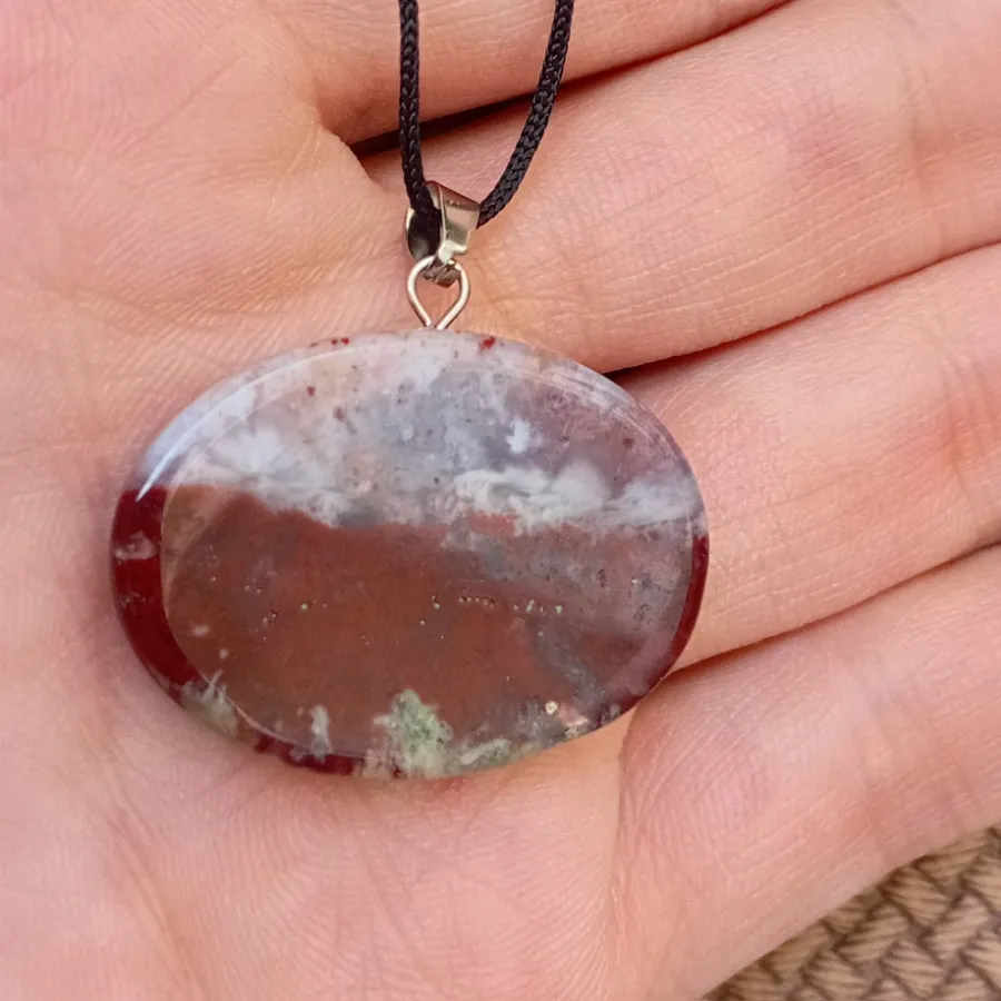 آویز عقیق پرچمی زیبا