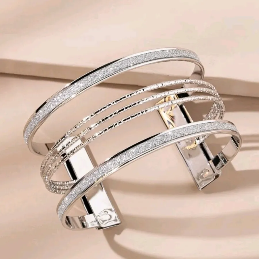 دستبند ( ورق بزنید )