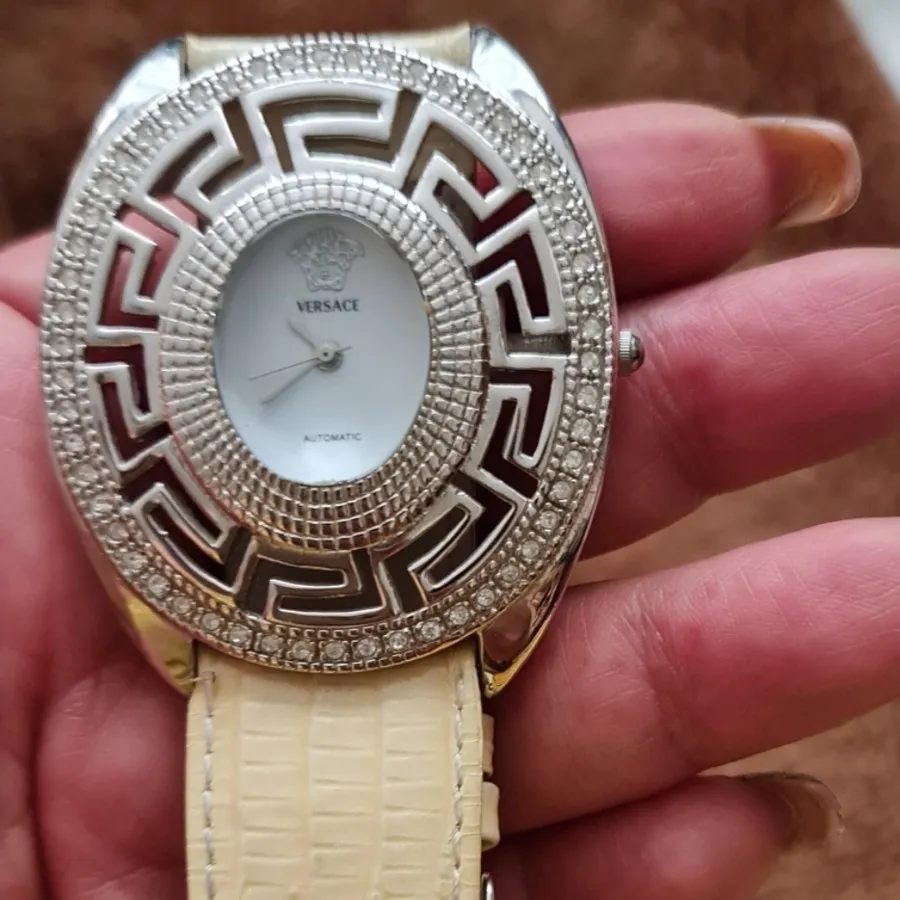 ساعت مچی مجلسی