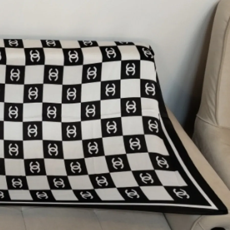 شال سیلک شنل