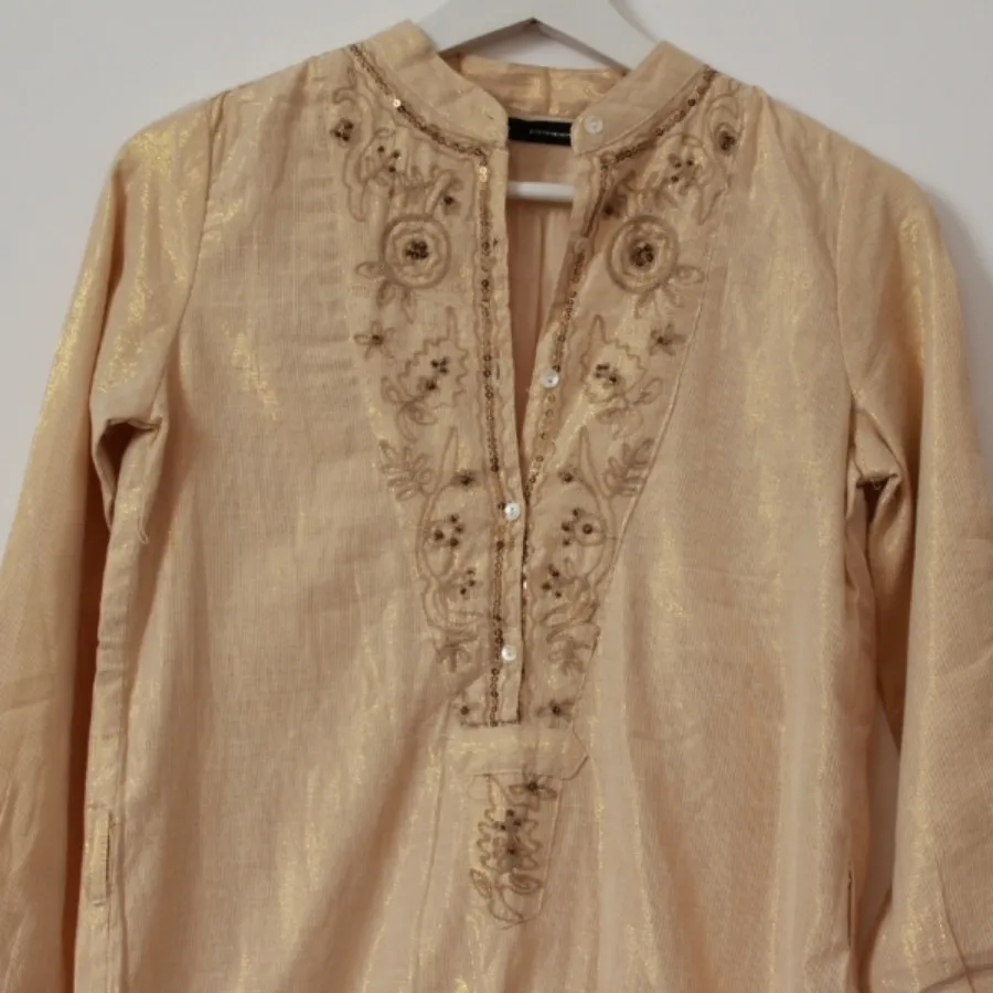 مانتو مجلسی کرمی لمه