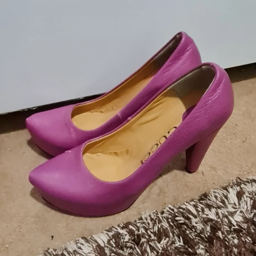 کفش مجلسی چرم