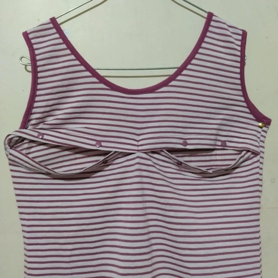 تاپ شیر دهی  دگمه دار