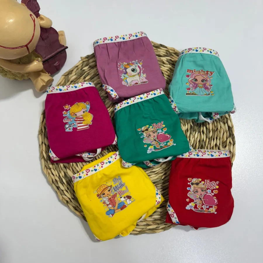 شورت دخترانه