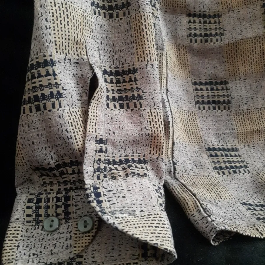 پیراهن مردانه