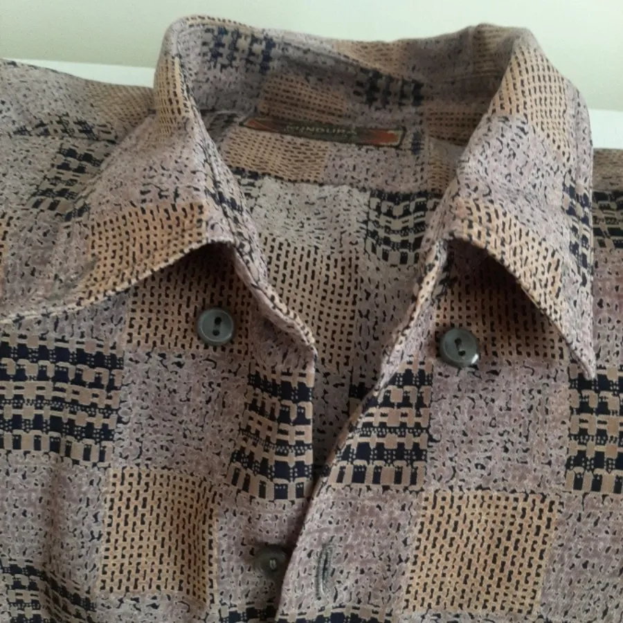 پیراهن مردانه