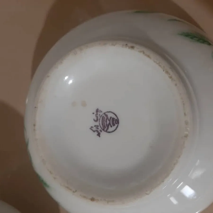 تعدادی ظروف اشپزخانه