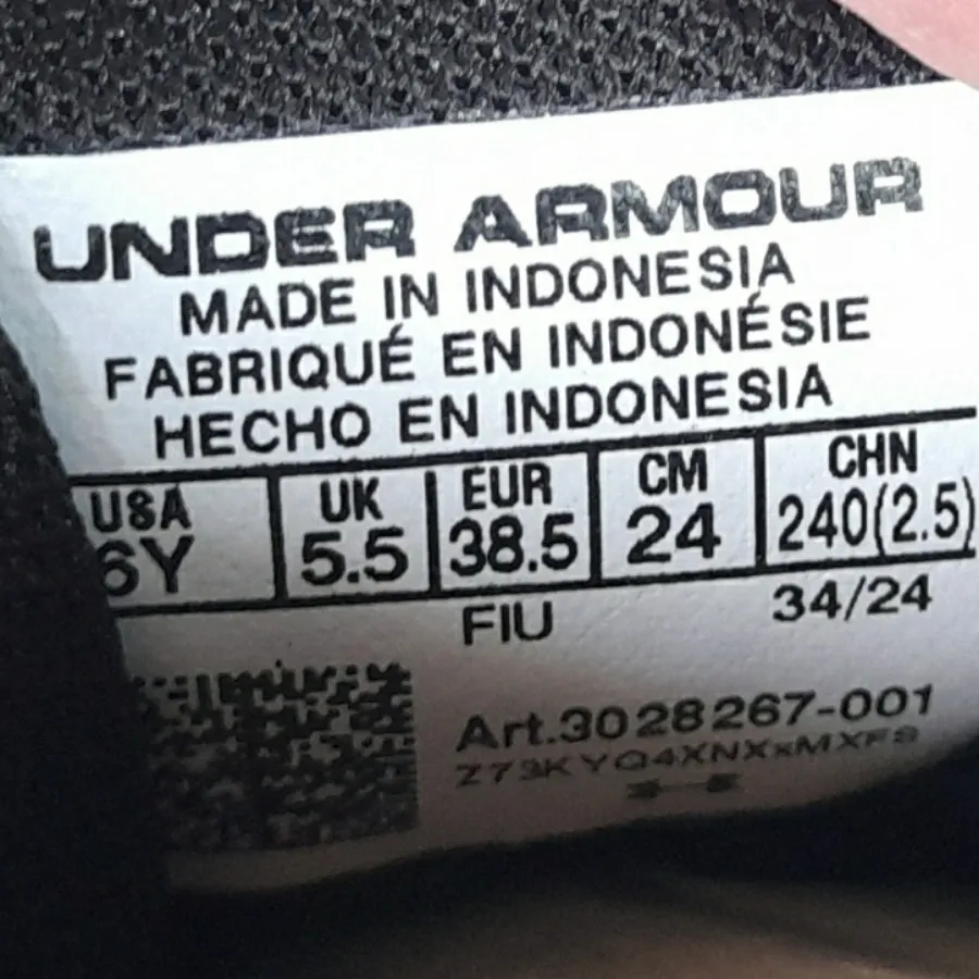 کفش رانینگ آندر آرمور اصل