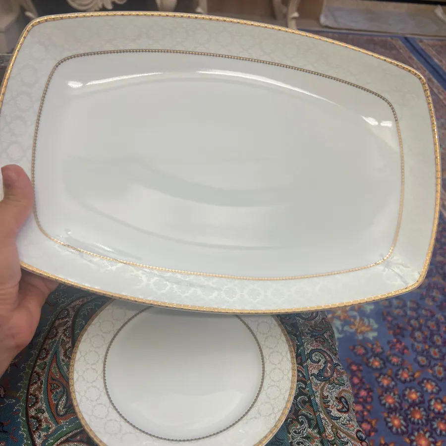 پیش دستی و دیس چینی